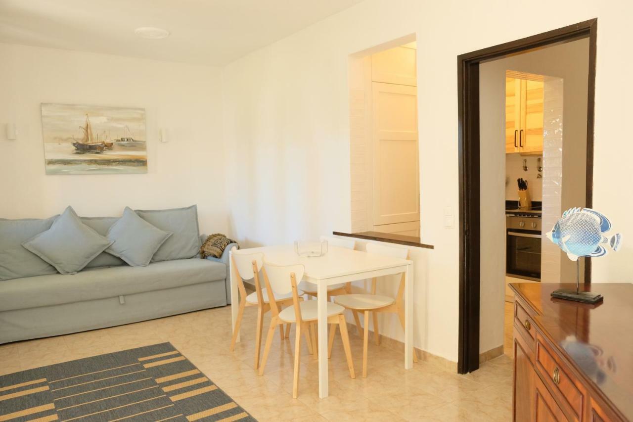 Peaceful & Spacious Apt With Parking & Queen Bed Карвоейру Экстерьер фото